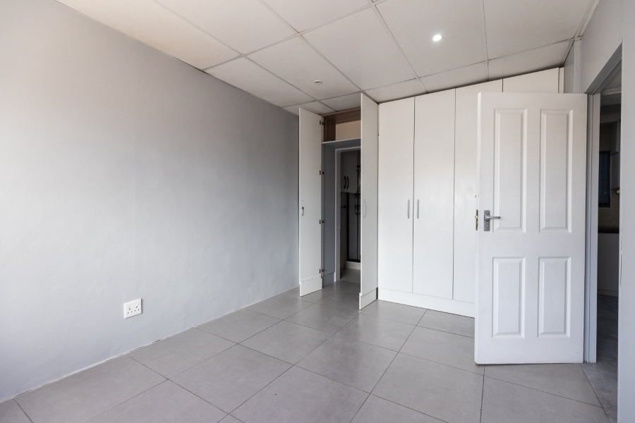 4 Bedroom Property for Sale in Bluewater Bay Eastern Cape